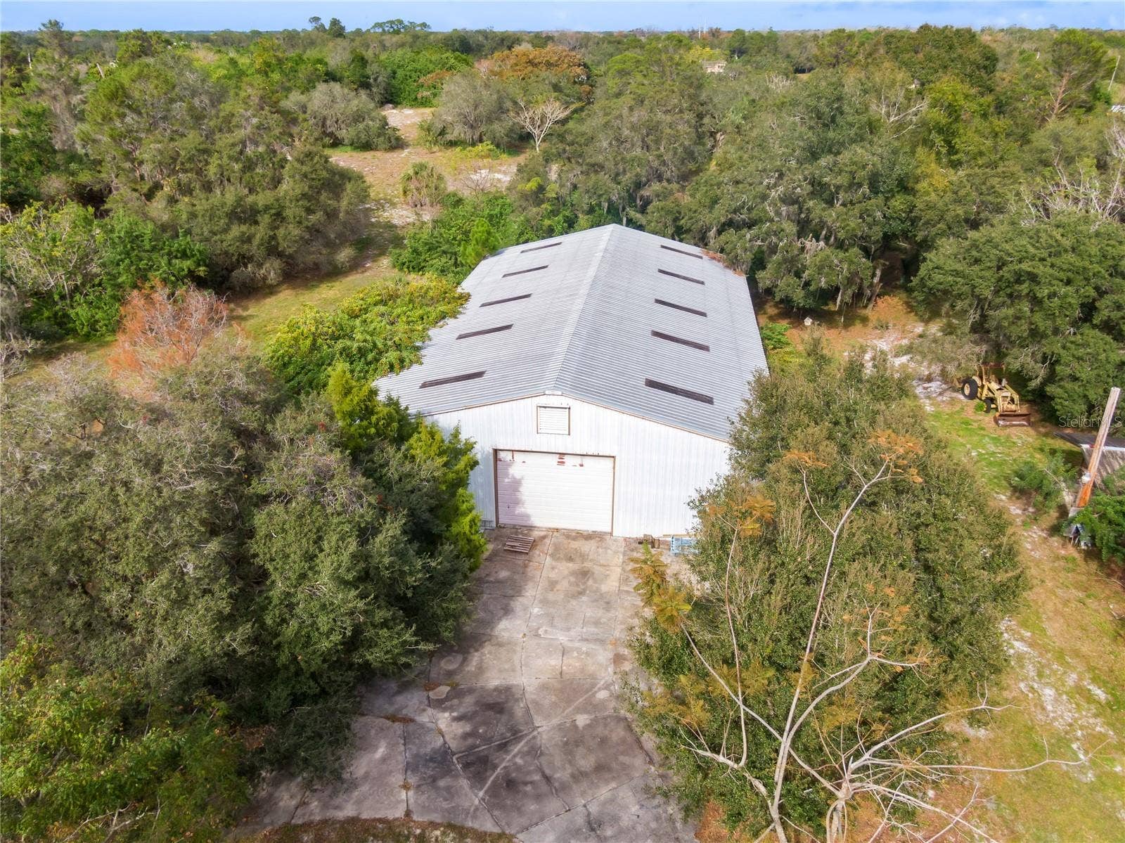 2373 KEYSTONE ROAD, Tarpon Springs, FL 34688 6,000 sq ft building