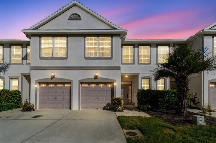 Property photo for 571 SHOREHAM COURT NE, St Petersburg, FL