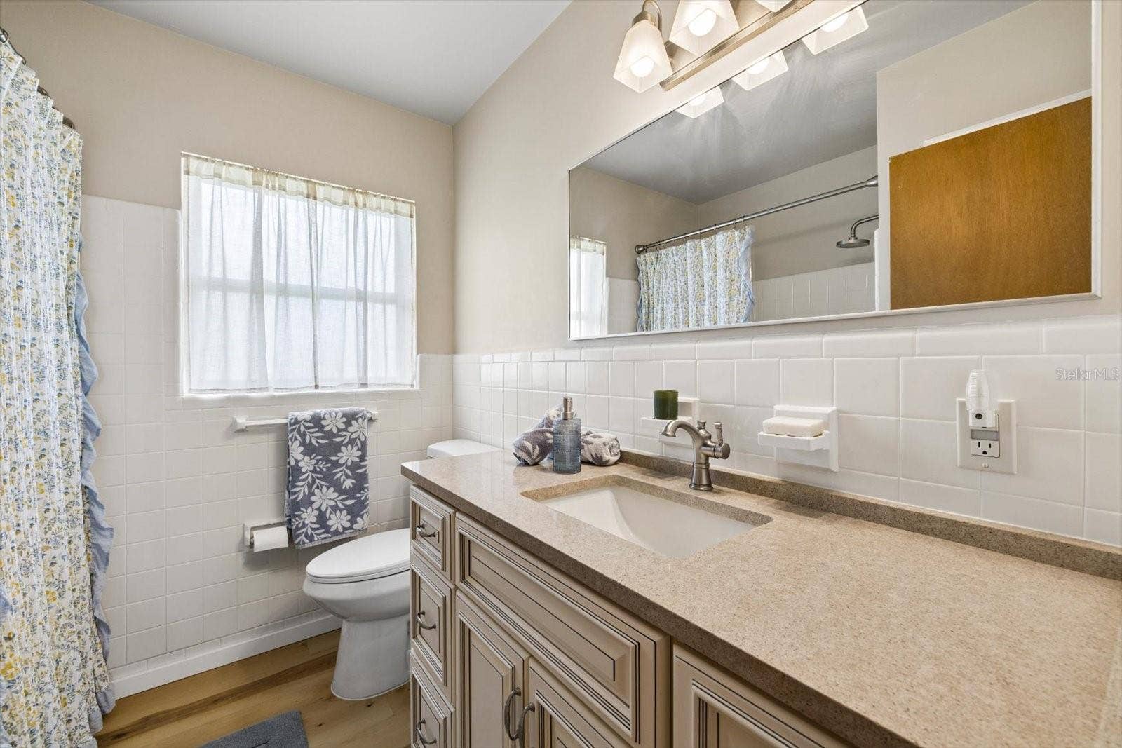 732 KEENE ROAD, Largo, FL 33771 732 KEENE ROAD, Largo, FL 33771