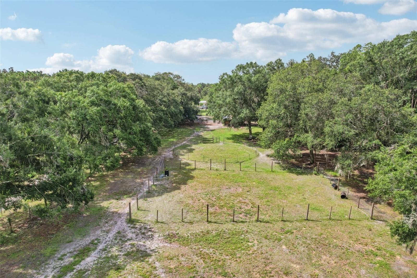 5321 BRUTON ROAD, Plant City, FL 33565 5321 BRUTON ROAD, Plant City, FL 33565