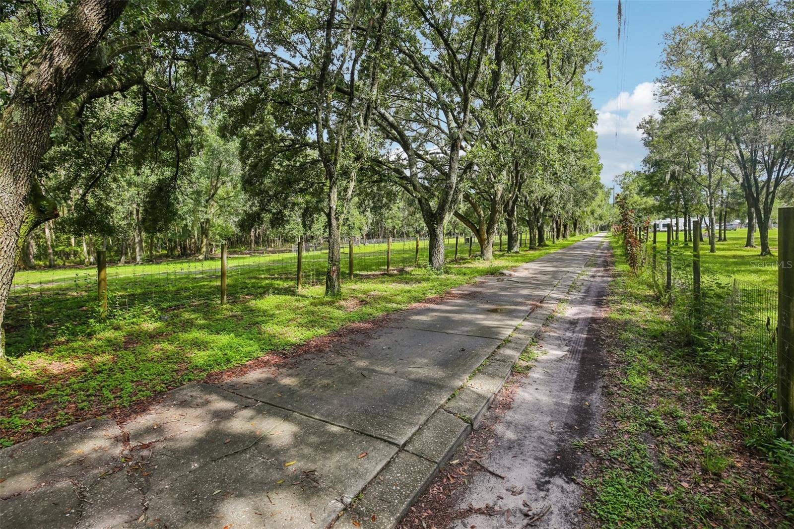5321 BRUTON ROAD, Plant City, FL 33565 5321 BRUTON ROAD, Plant City, FL 33565
