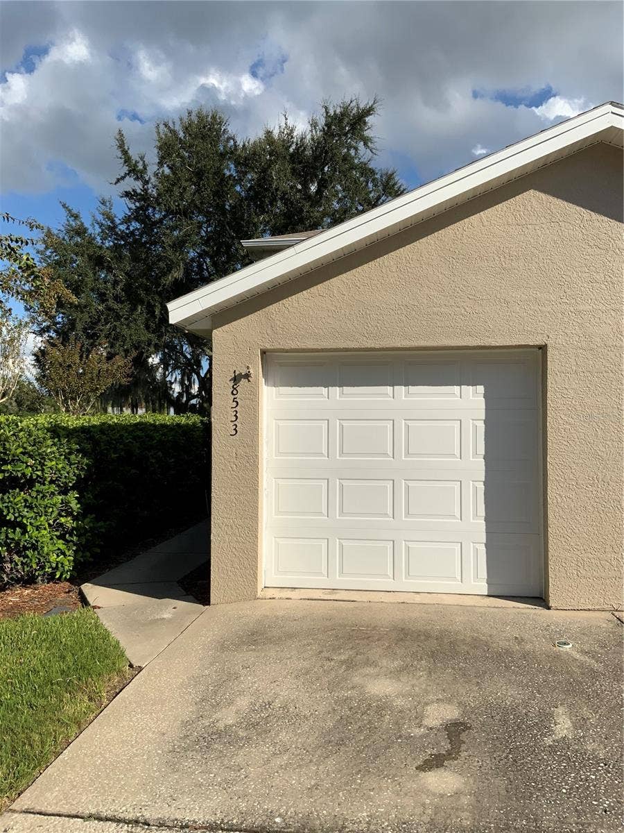 Property photo for 18533 PEBBLE LAKE COURT, Tampa, FL