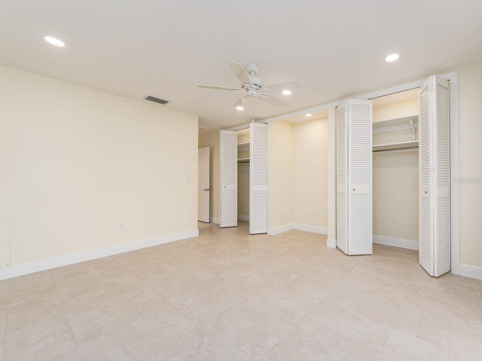 270 SKIFF POINT, #B3, Clearwater, FL 33767 270 SKIFF POINT, #B3, Clearwater, FL 33767