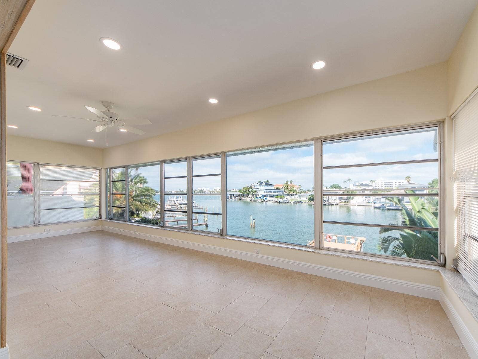 270 SKIFF POINT, #B3, Clearwater, FL 33767 270 SKIFF POINT, #B3, Clearwater, FL 33767