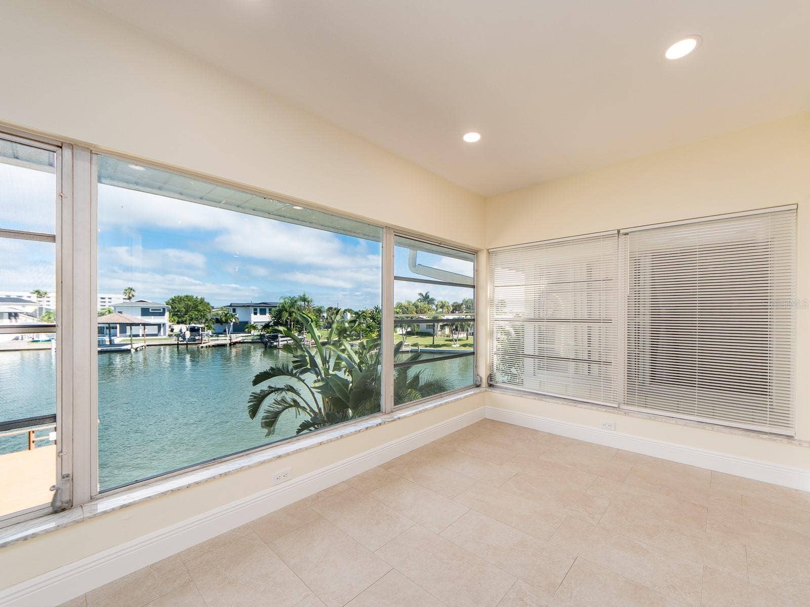 270 SKIFF POINT, #B3, Clearwater, FL 33767 270 SKIFF POINT, #B3, Clearwater, FL 33767