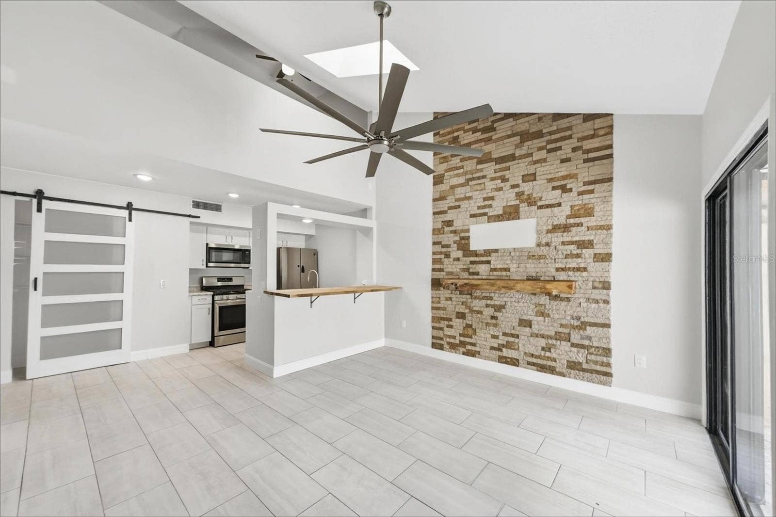 101 N HILL AVENUE, #2, Deland, FL 32724 101 N HILL AVENUE, #2, Deland, FL 32724