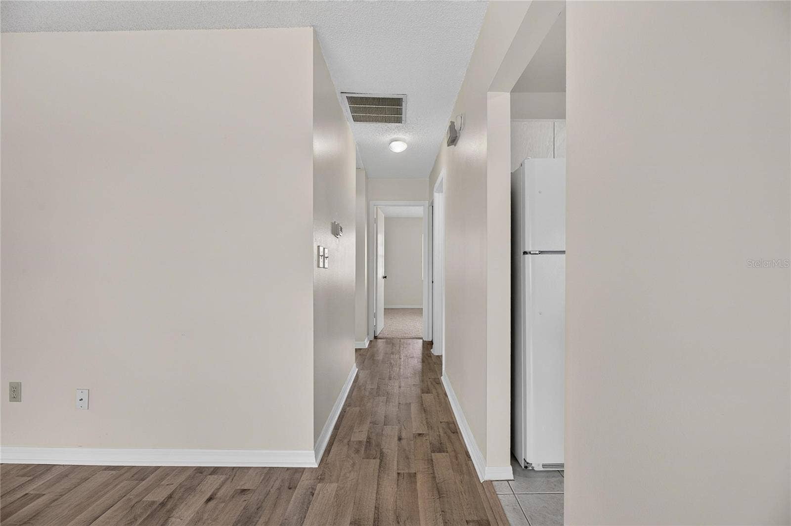 1904 CANTERBURY LANE, #18, Sun City Center, FL 33573 1904 CANTERBURY LANE, #18, Sun City Center, FL 33573