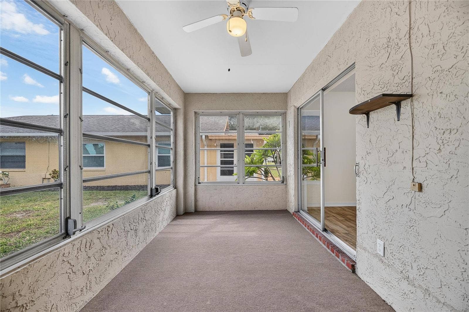 1904 CANTERBURY LANE, #18, Sun City Center, FL 33573 1904 CANTERBURY LANE, #18, Sun City Center, FL 33573