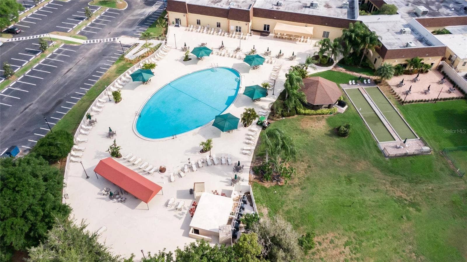 1904 CANTERBURY LANE, #18, Sun City Center, FL 33573 1904 CANTERBURY LANE, #18, Sun City Center, FL 33573