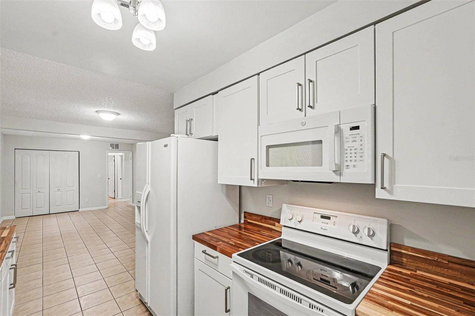 1122 ESTATEWOOD DRIVE, Brandon, FL 33510