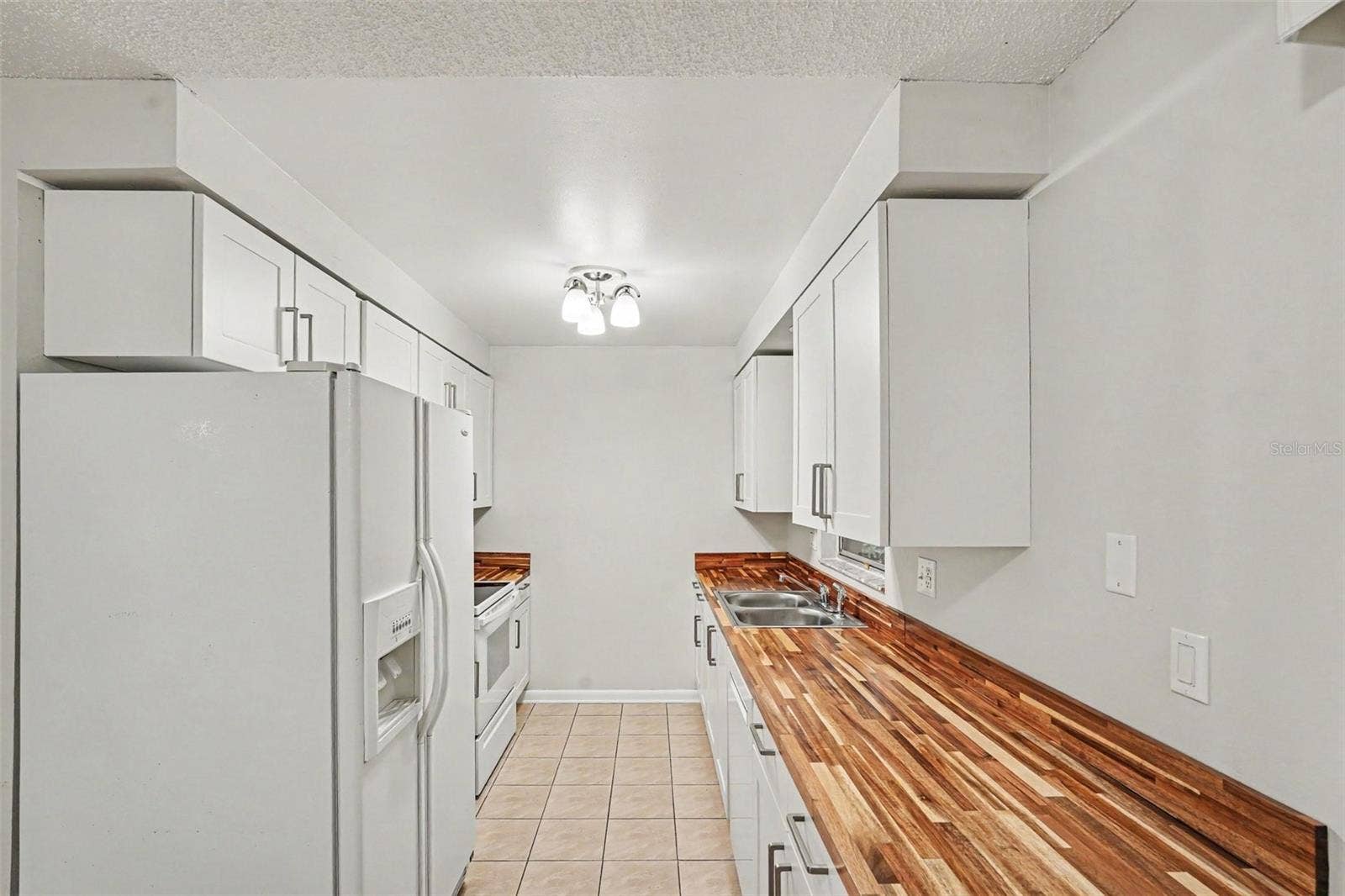 1122 ESTATEWOOD DRIVE, Brandon, FL 33510