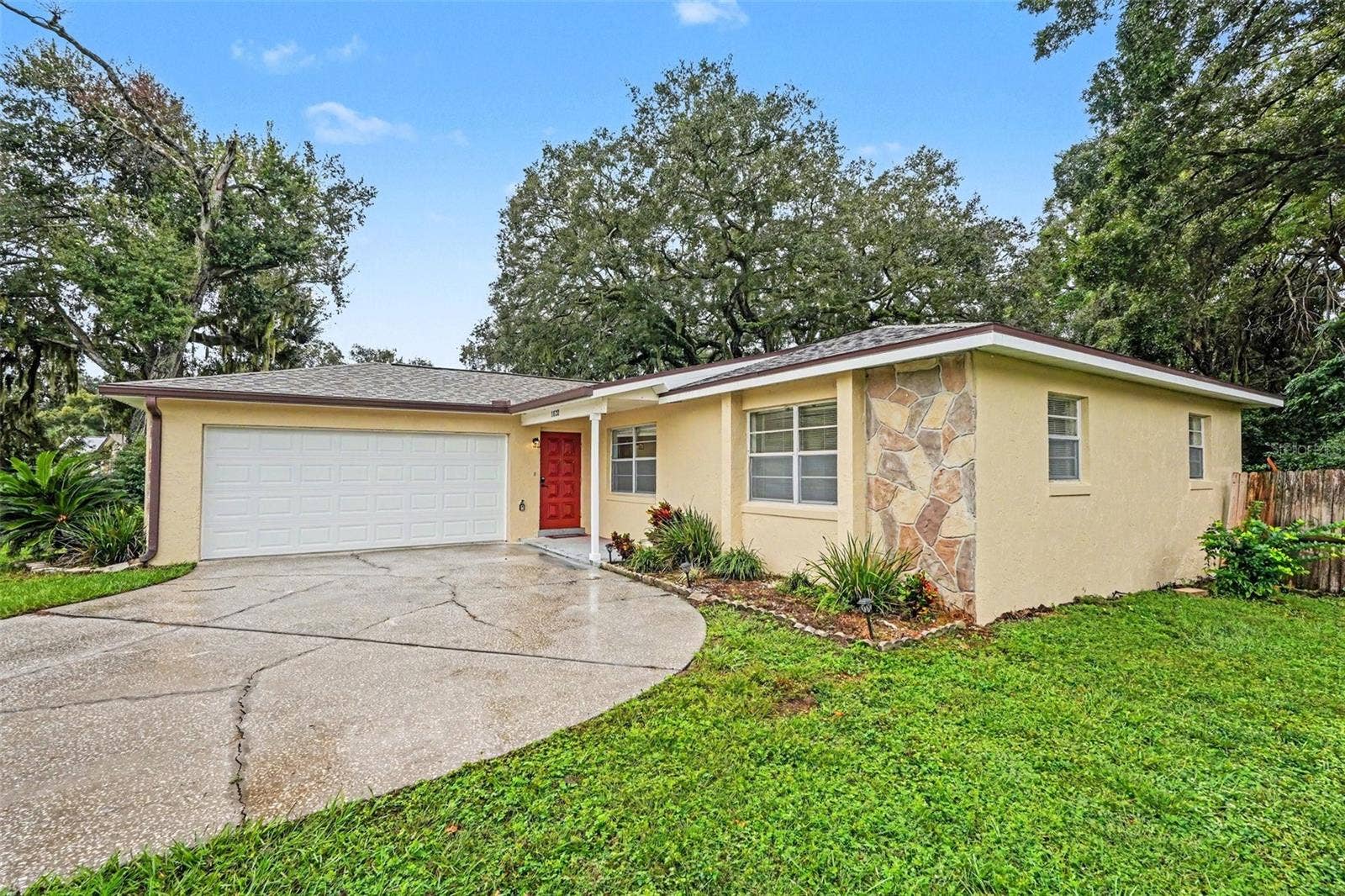1122 ESTATEWOOD DRIVE, Brandon, FL 33510