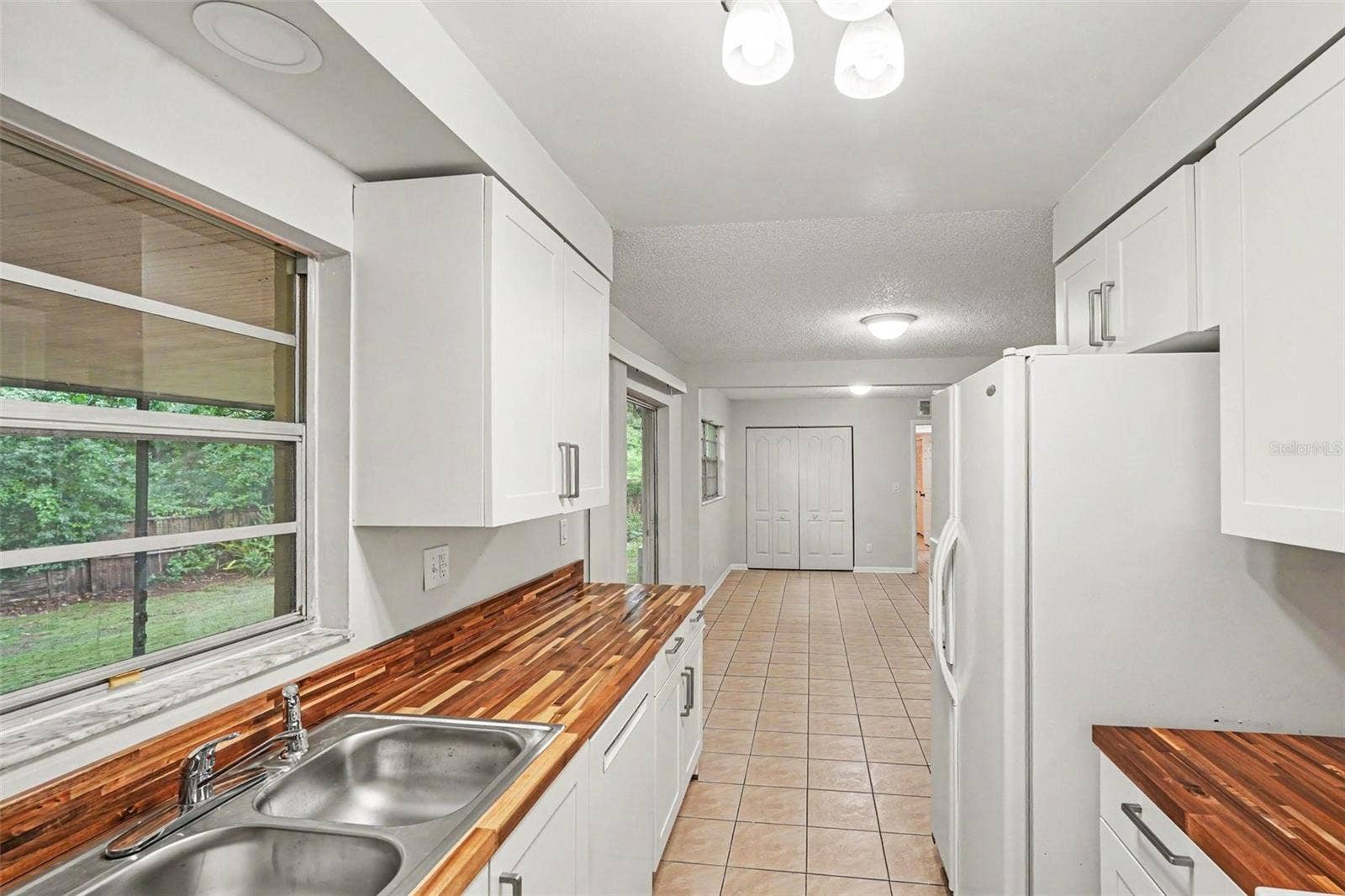 1122 ESTATEWOOD DRIVE, Brandon, FL 33510