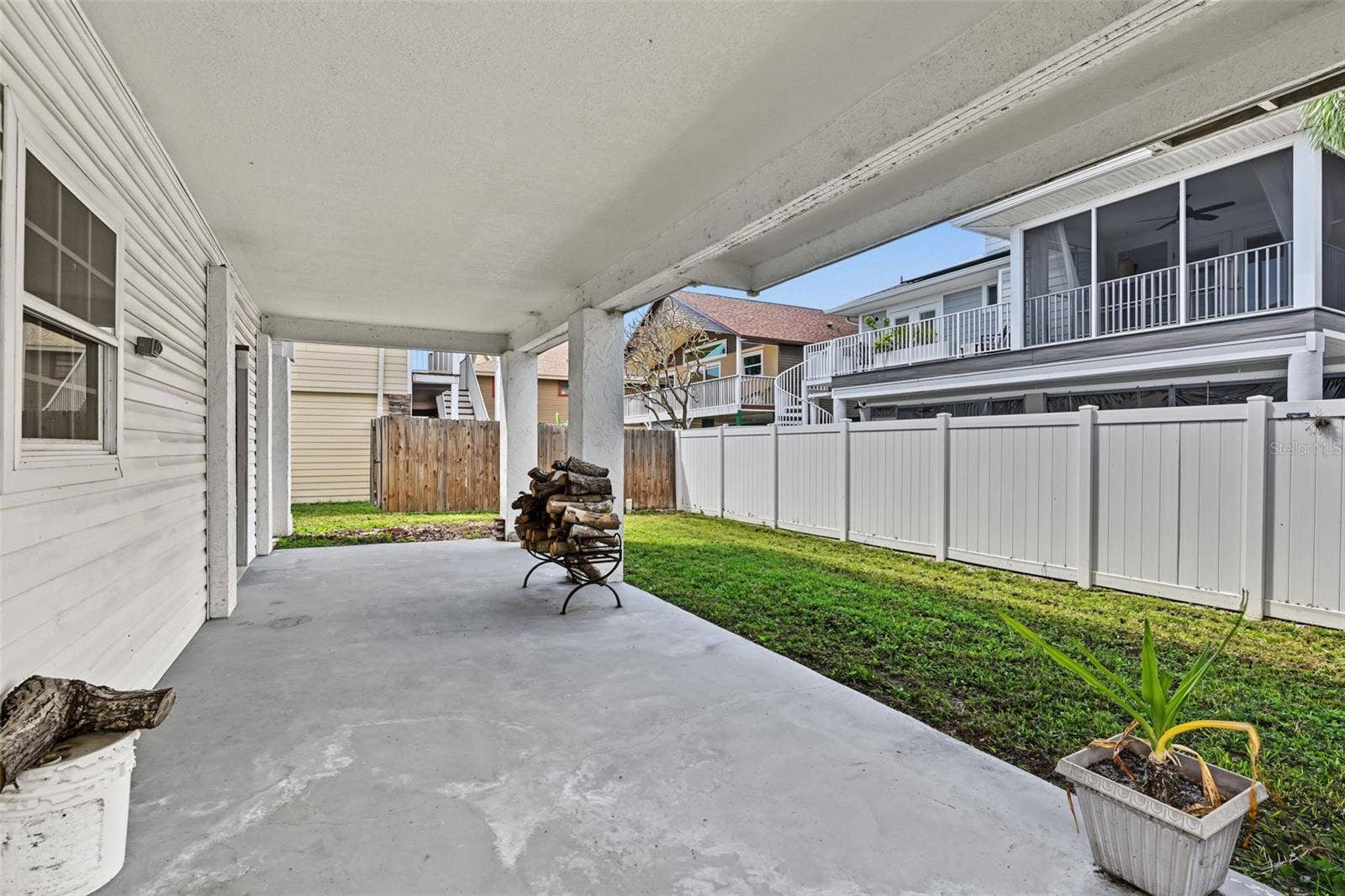 230 125TH AVENUE, Treasure Island, FL 33706