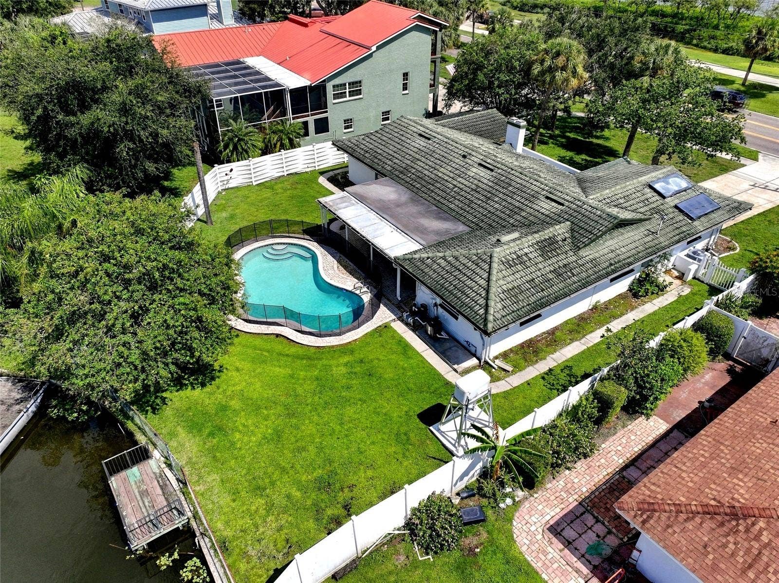 725 S BAYSHORE BOULEVARD, Safety Harbor, FL 34695 725 S BAYSHORE BOULEVARD, Safety Harbor, FL 34695