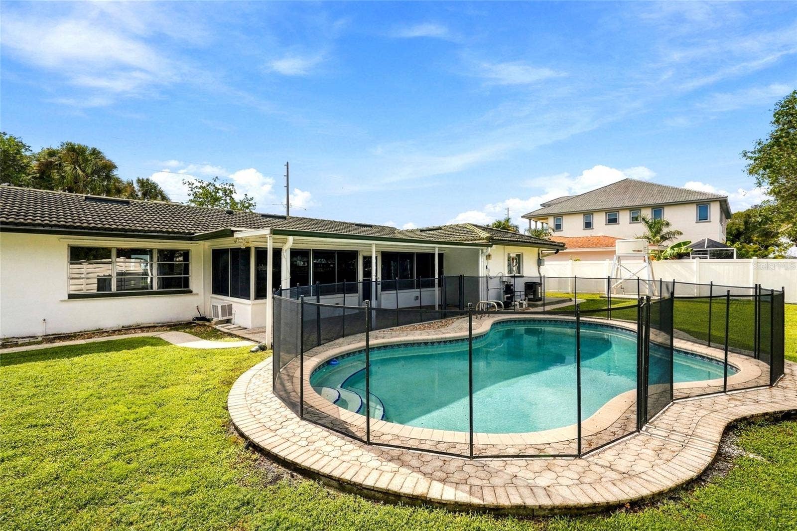 725 S BAYSHORE BOULEVARD, Safety Harbor, FL 34695 725 S BAYSHORE BOULEVARD, Safety Harbor, FL 34695