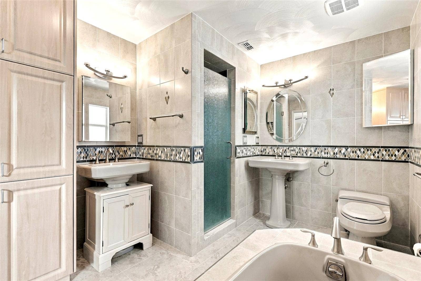 725 S BAYSHORE BOULEVARD, Safety Harbor, FL 34695 725 S BAYSHORE BOULEVARD, Safety Harbor, FL 34695