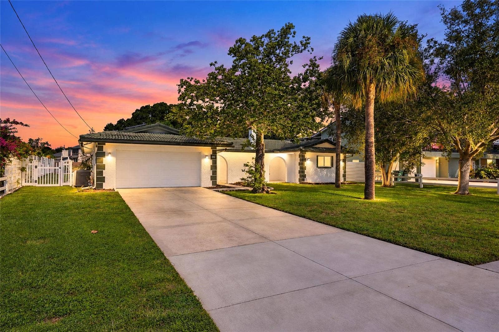 725 S BAYSHORE BOULEVARD, Safety Harbor, FL 34695 725 S BAYSHORE BOULEVARD, Safety Harbor, FL 34695