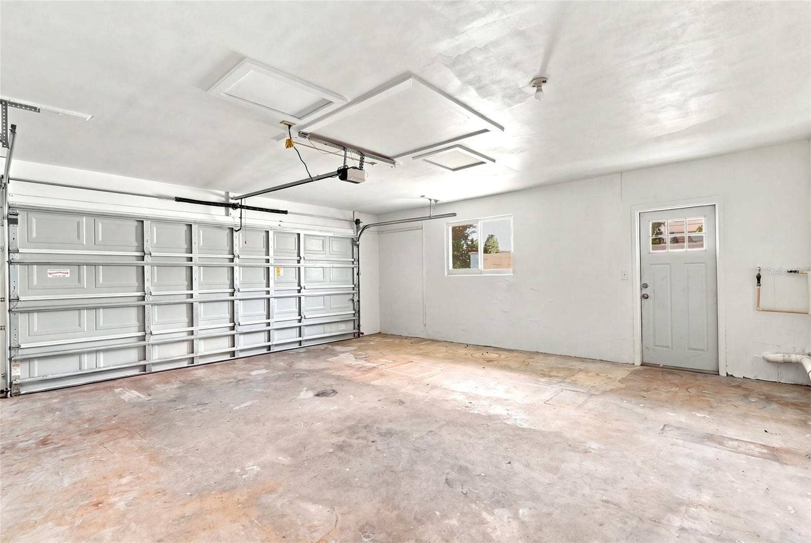 725 S BAYSHORE BOULEVARD, Safety Harbor, FL 34695 725 S BAYSHORE BOULEVARD, Safety Harbor, FL 34695