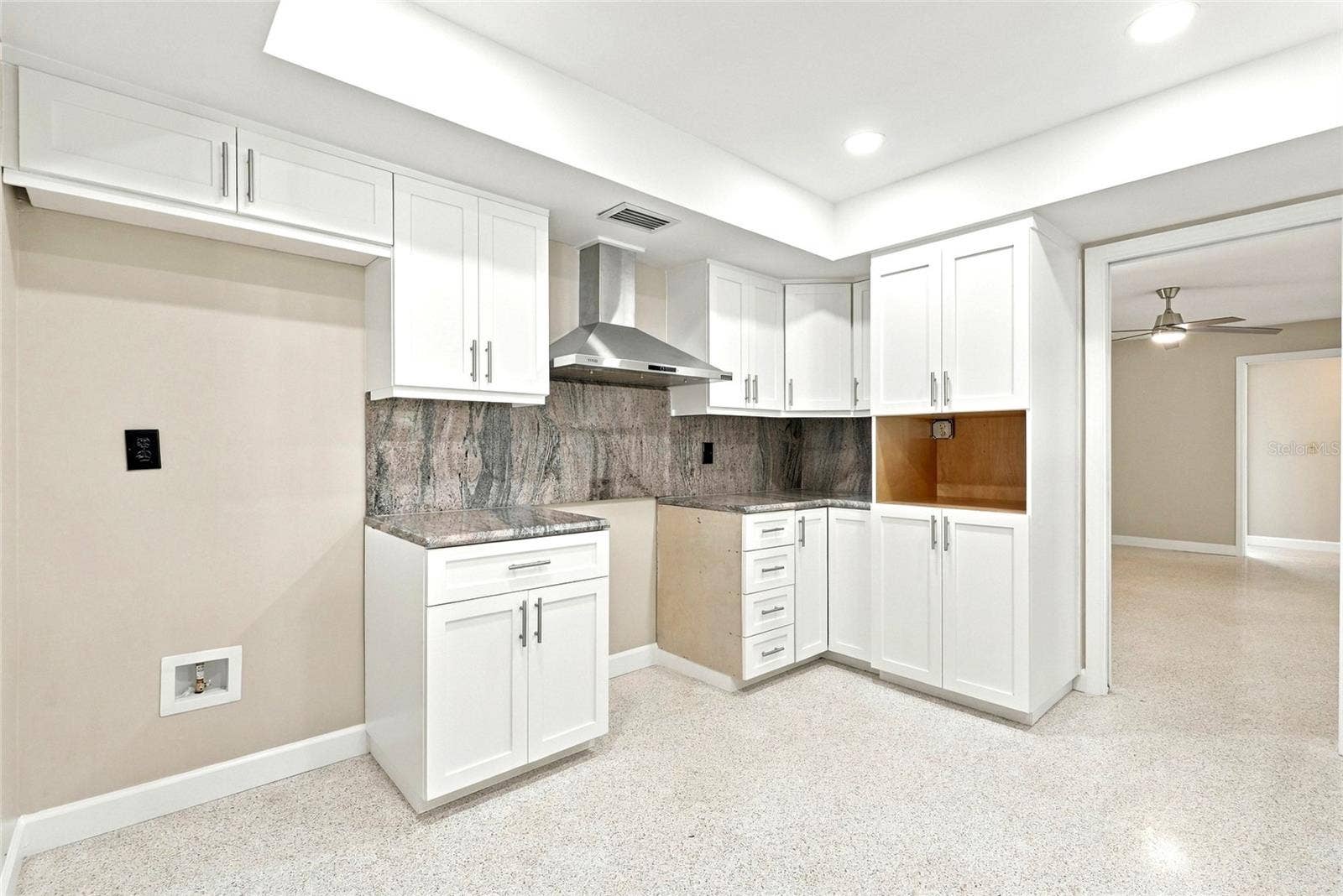 725 S BAYSHORE BOULEVARD, Safety Harbor, FL 34695 725 S BAYSHORE BOULEVARD, Safety Harbor, FL 34695