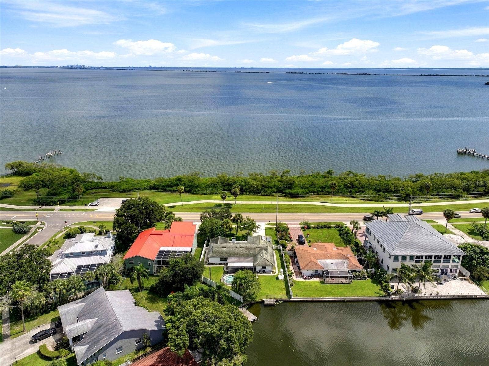 725 S BAYSHORE BOULEVARD, Safety Harbor, FL 34695 725 S BAYSHORE BOULEVARD, Safety Harbor, FL 34695