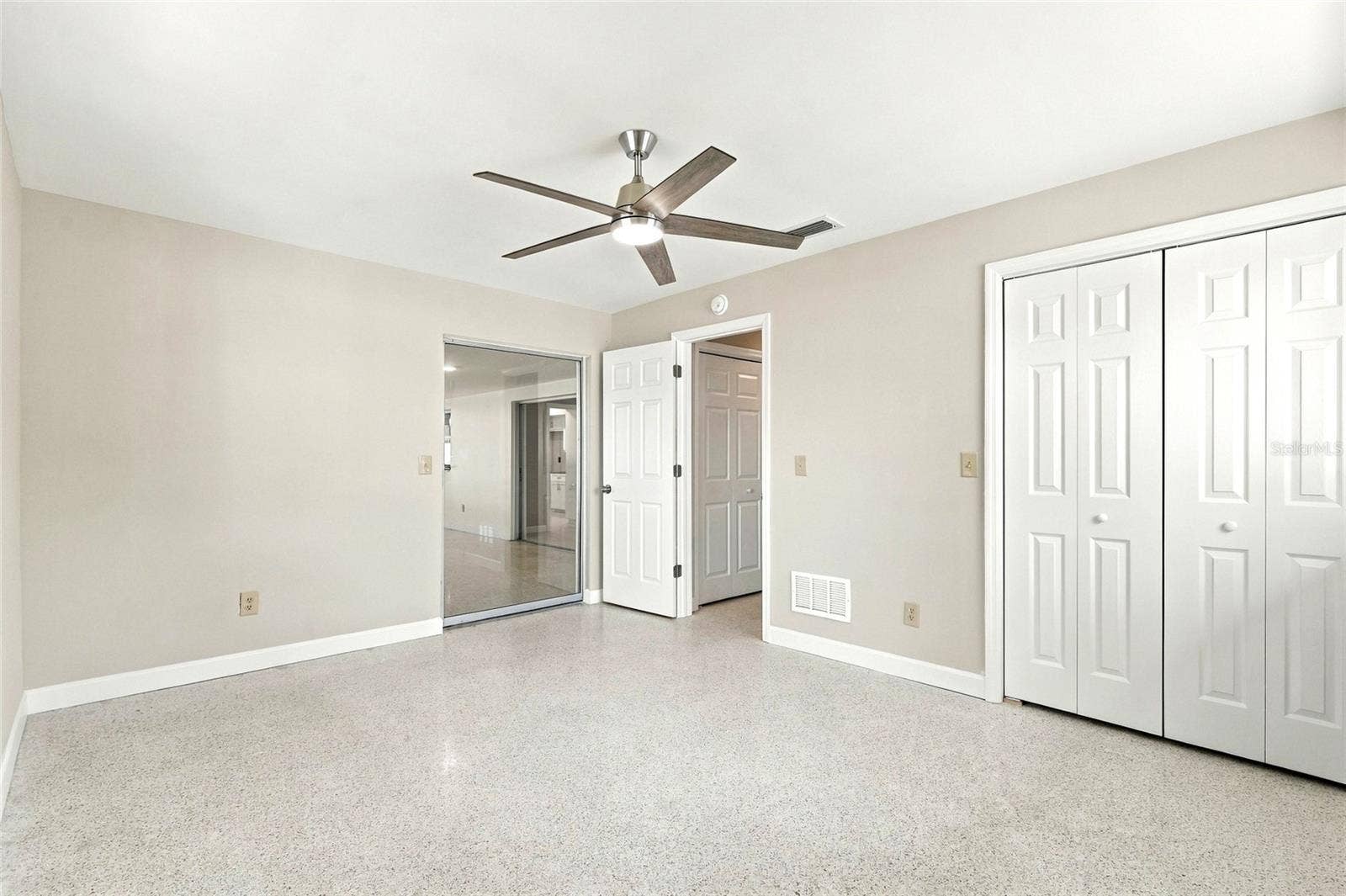 725 S BAYSHORE BOULEVARD, Safety Harbor, FL 34695 725 S BAYSHORE BOULEVARD, Safety Harbor, FL 34695