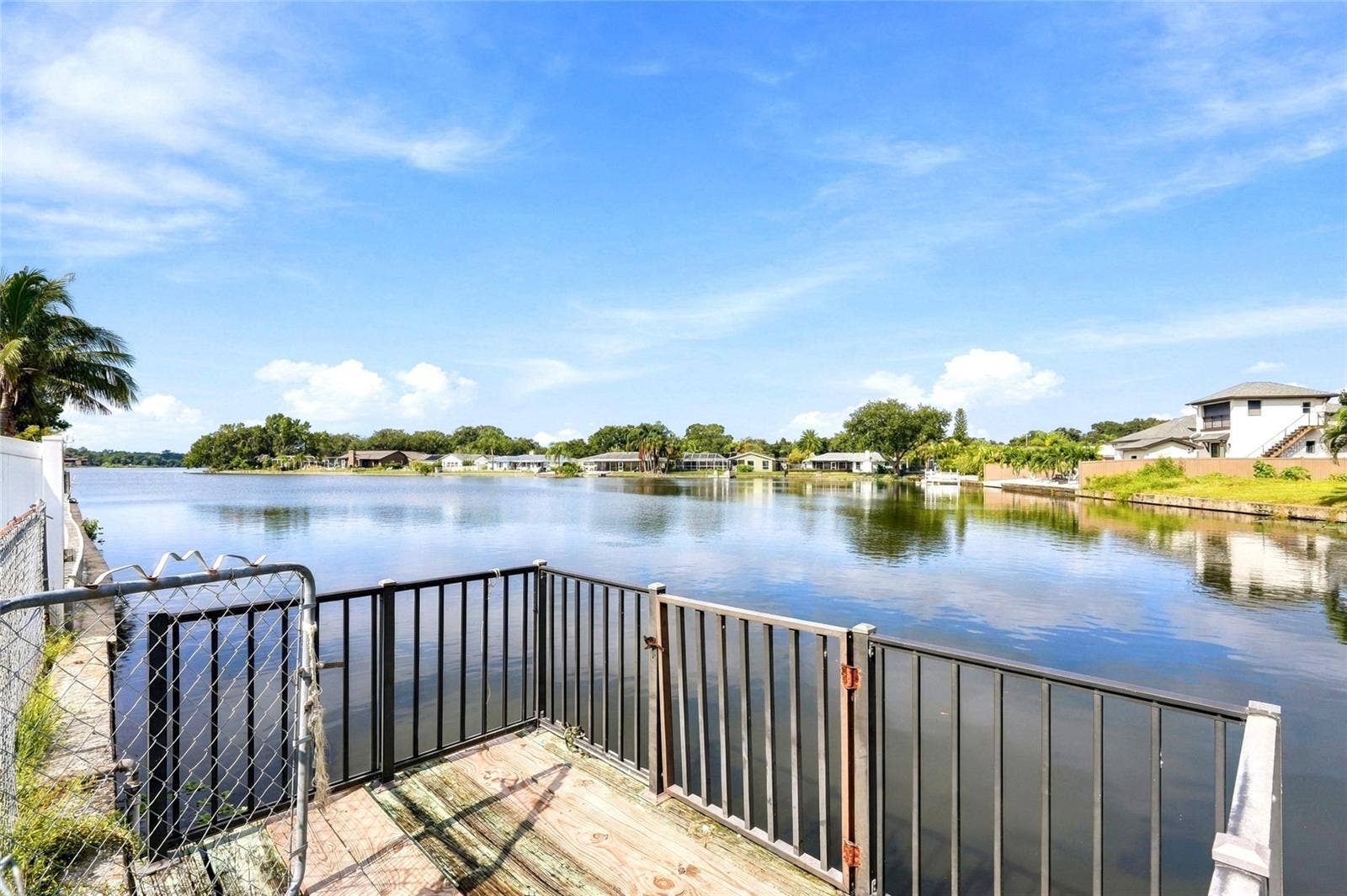 725 S BAYSHORE BOULEVARD, Safety Harbor, FL 34695 725 S BAYSHORE BOULEVARD, Safety Harbor, FL 34695