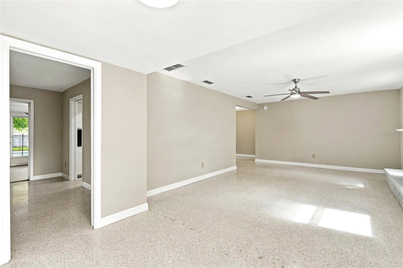 725 S BAYSHORE BOULEVARD, Safety Harbor, FL 34695 725 S BAYSHORE BOULEVARD, Safety Harbor, FL 34695