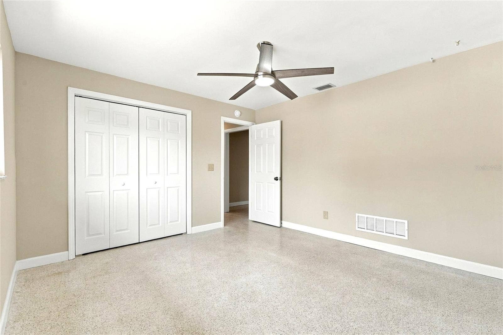 725 S BAYSHORE BOULEVARD, Safety Harbor, FL 34695 725 S BAYSHORE BOULEVARD, Safety Harbor, FL 34695