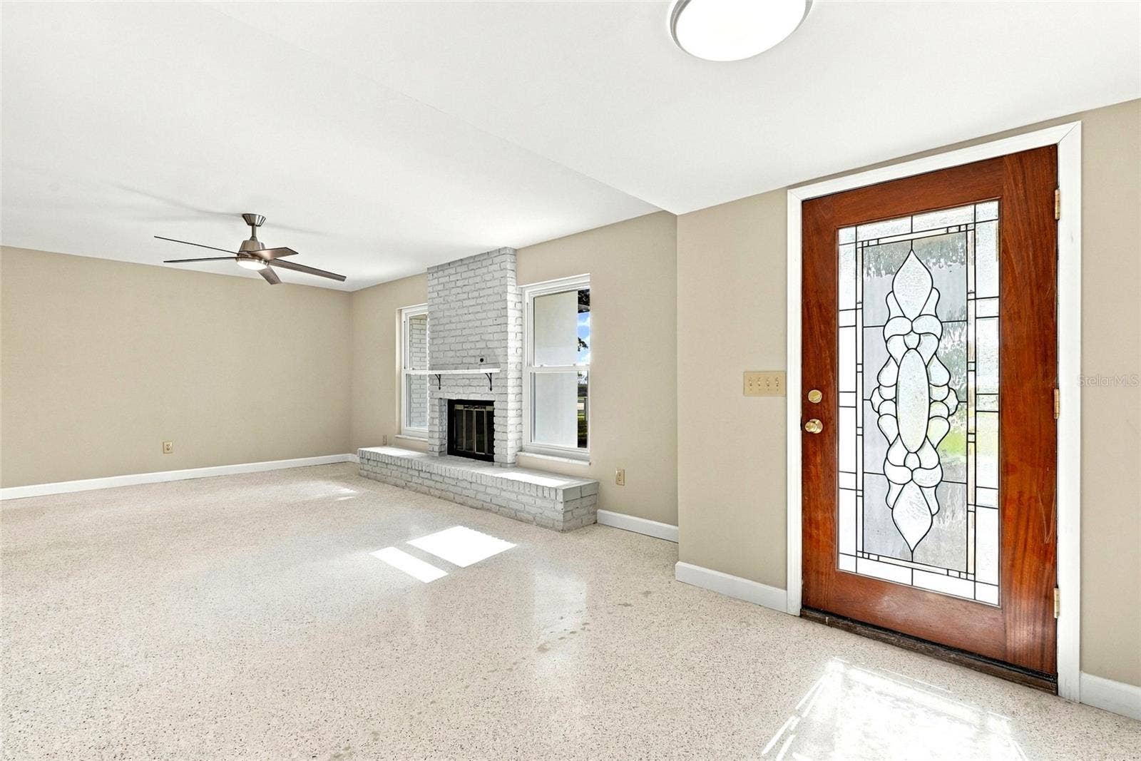 725 S BAYSHORE BOULEVARD, Safety Harbor, FL 34695 725 S BAYSHORE BOULEVARD, Safety Harbor, FL 34695