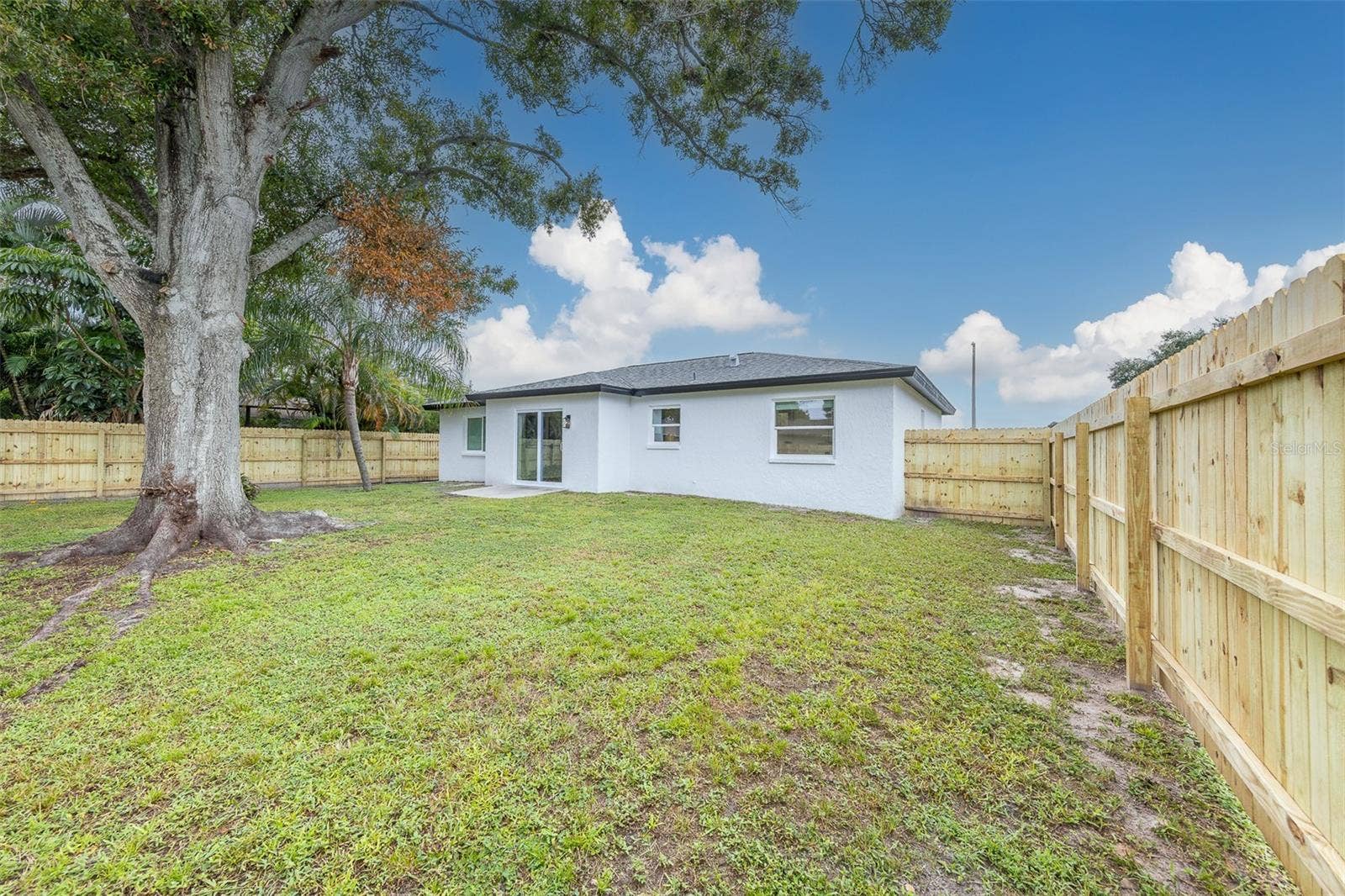 7026 68TH AVENUE N, Pinellas Park, FL 33781