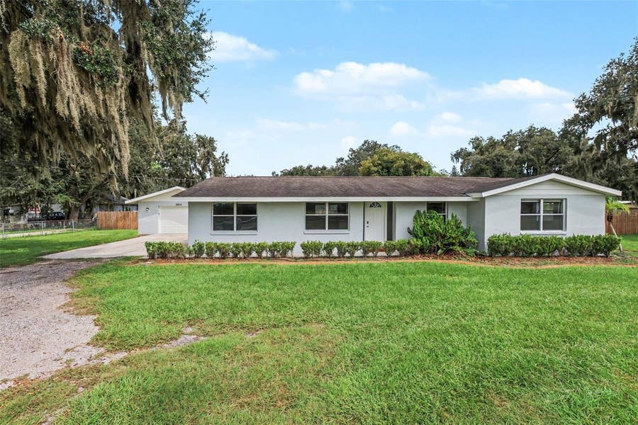 Property photo for 3805 MCINTOSH ROAD, Dover, FL