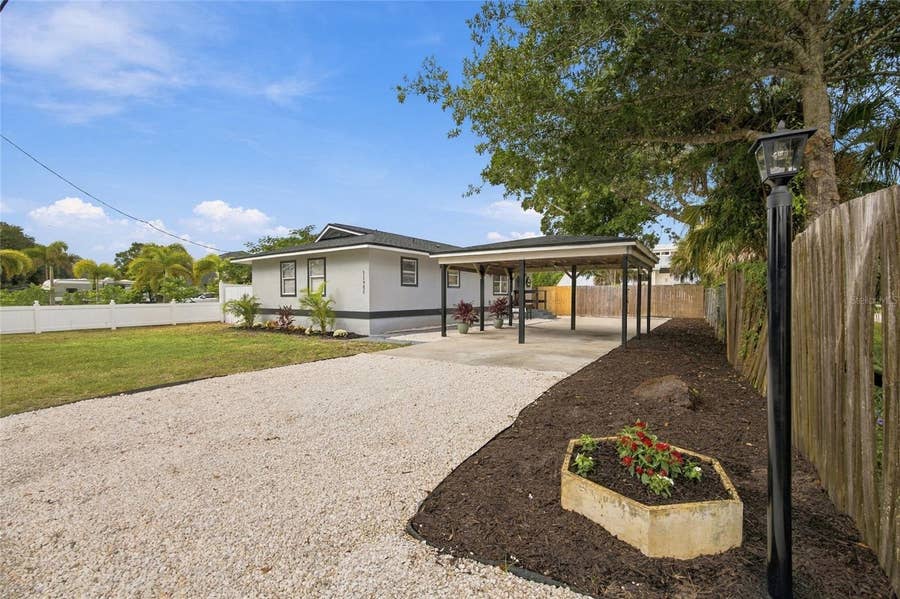 Property photo for 11985 MURRAY AVENUE, Seminole, FL