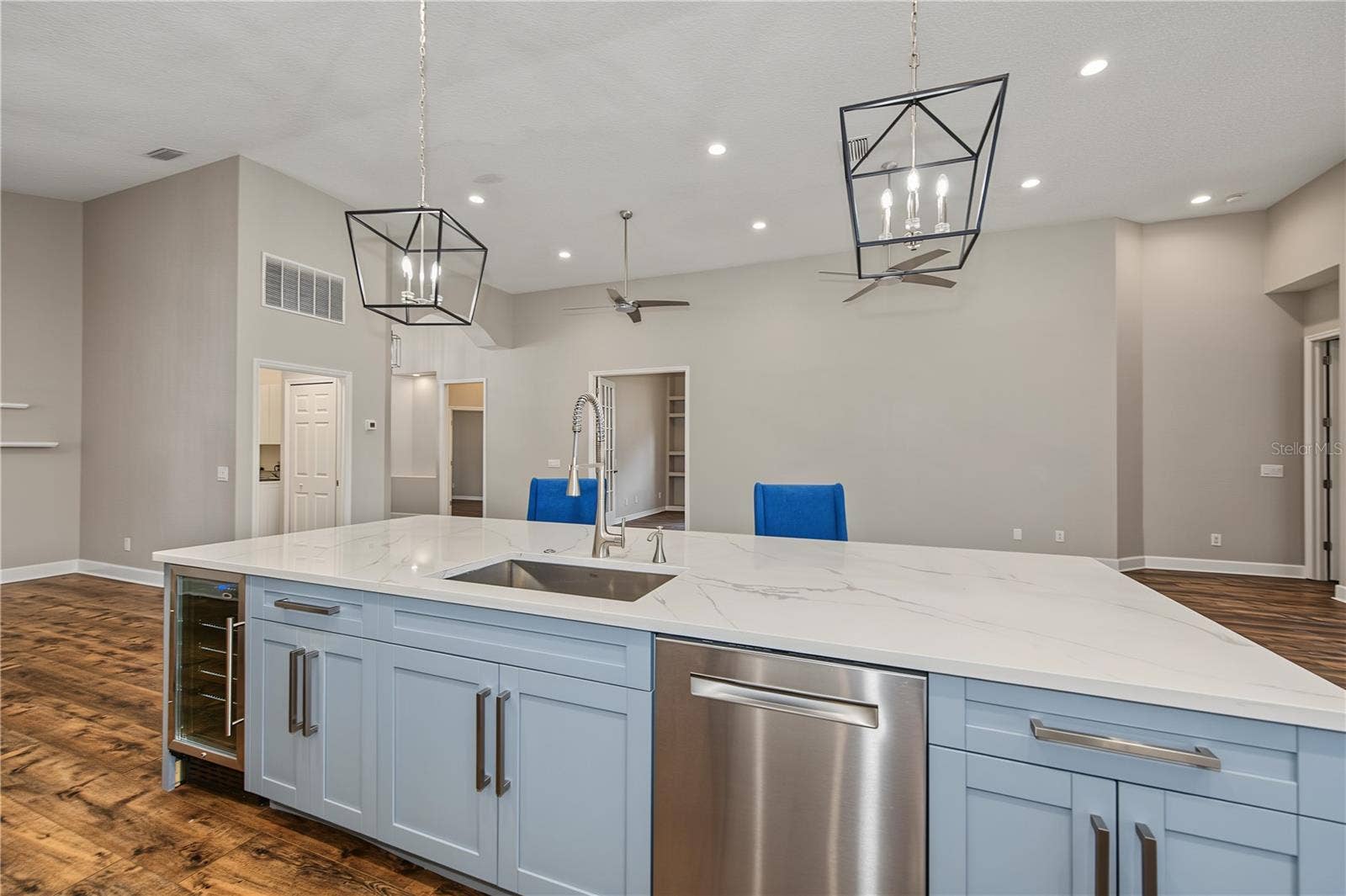4008 SILK OAK LANE, Palm Harbor, FL 34685 4008 SILK OAK LANE, Palm Harbor, FL 34685