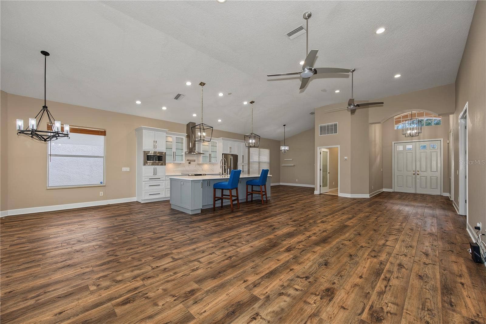 4008 SILK OAK LANE, Palm Harbor, FL 34685 4008 SILK OAK LANE, Palm Harbor, FL 34685