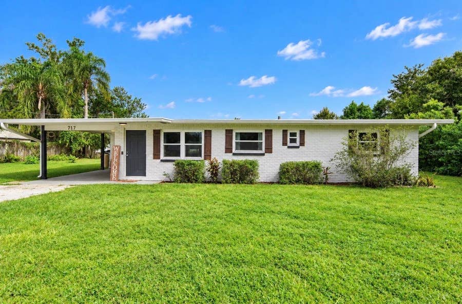 Property photo for 717 W DEER LAKE DRIVE, Lutz, FL