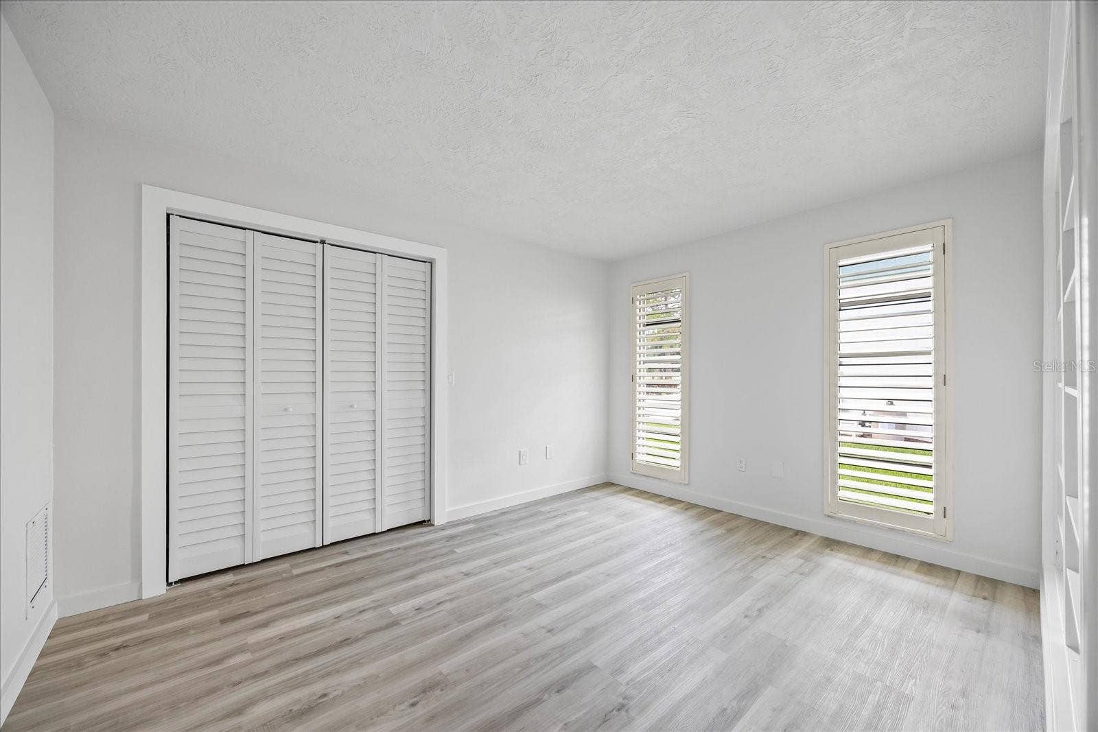 2900 SANDPIPER PLACE, Clearwater, FL 33762 2900 SANDPIPER PLACE, Clearwater, FL 33762