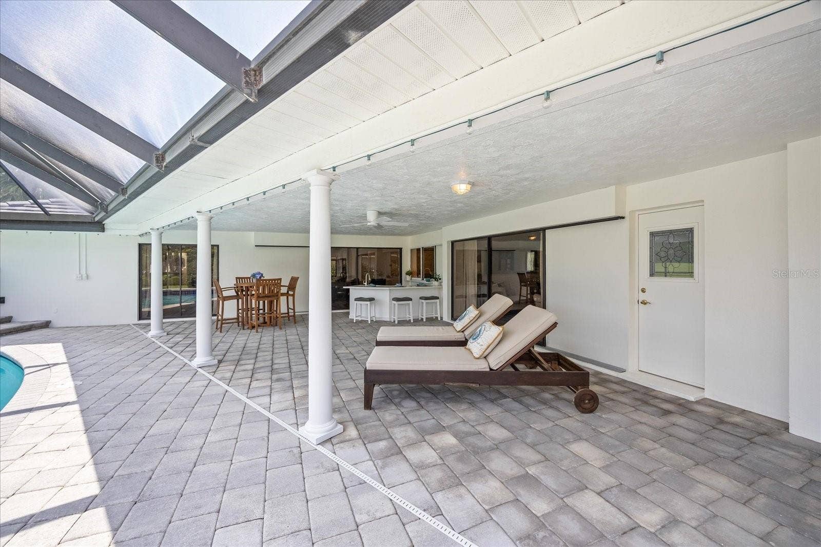 2900 SANDPIPER PLACE, Clearwater, FL 33762 2900 SANDPIPER PLACE, Clearwater, FL 33762