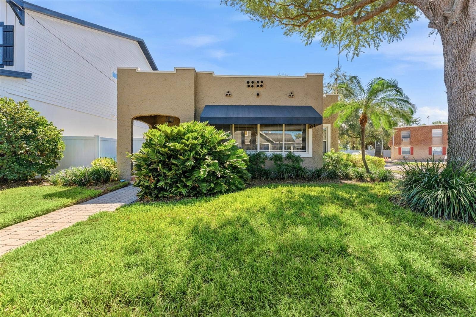 1618 S ARRAWANA AVENUE, Tampa, FL 33629 1618 S ARRAWANA AVENUE, Tampa, FL 33629