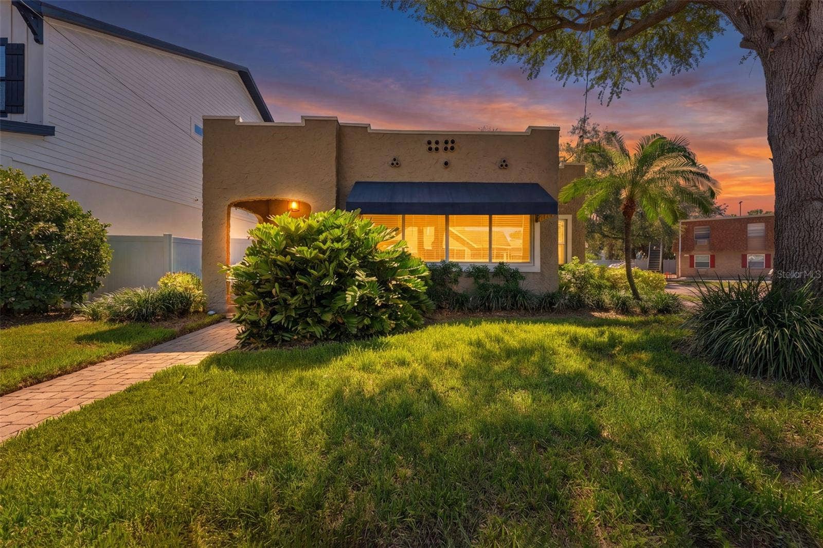 1618 S ARRAWANA AVENUE, Tampa, FL 33629 1618 S ARRAWANA AVENUE, Tampa, FL 33629