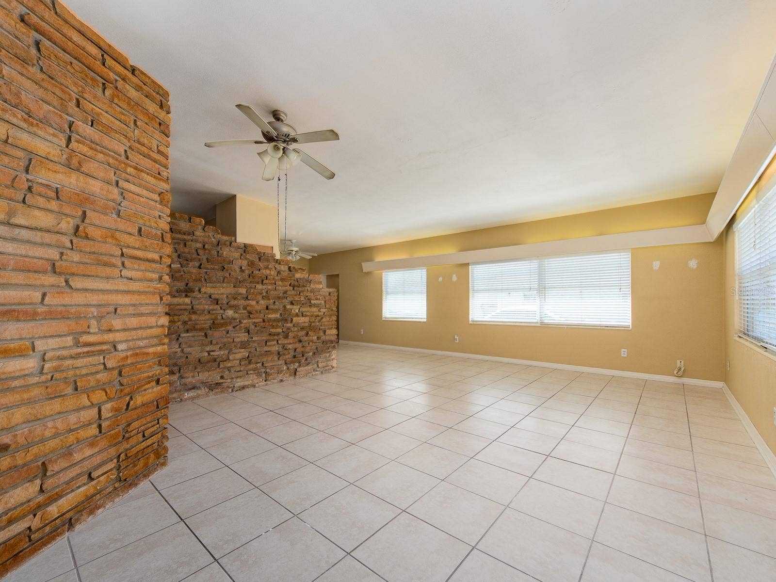 12663 INDIAN ROCKS ROAD, Largo, FL 33774 livingroom