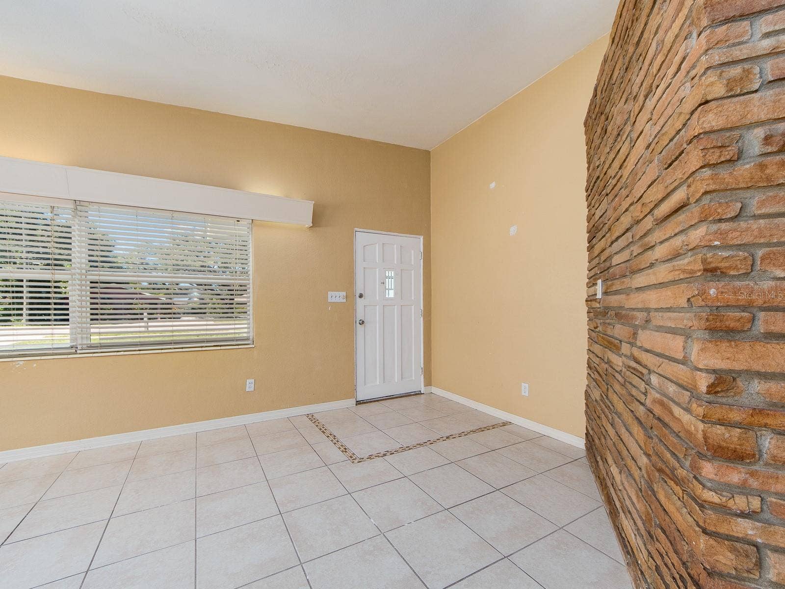 12663 INDIAN ROCKS ROAD, Largo, FL 33774 enterance livingroom
