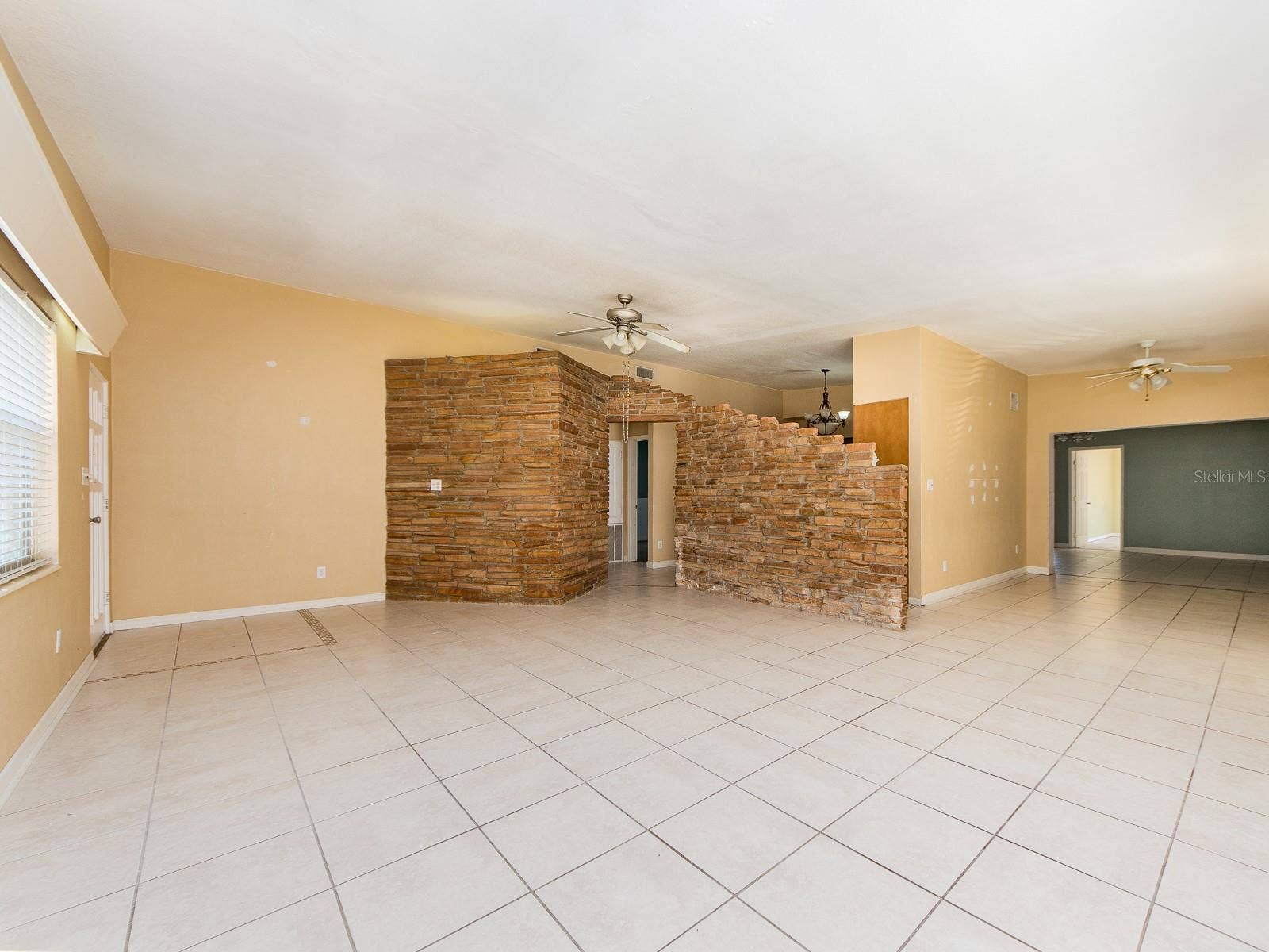 12663 INDIAN ROCKS ROAD, Largo, FL 33774 livingroom