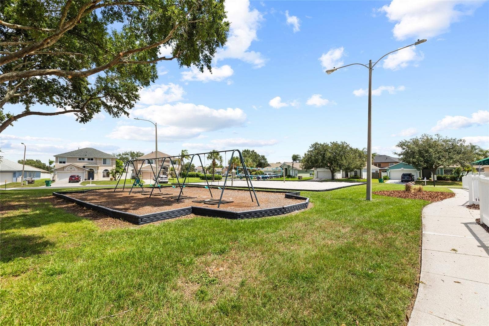 25500 GEDDY DRIVE, Land O Lakes, FL 34639 Basketball Court