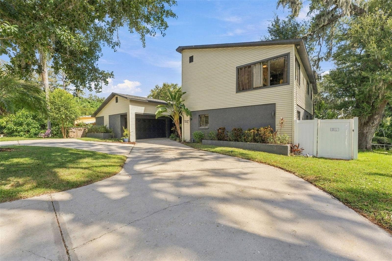 3006 RIVER GROVE DRIVE, Tampa, FL 33610 3006 RIVER GROVE DRIVE, Tampa, FL 33610