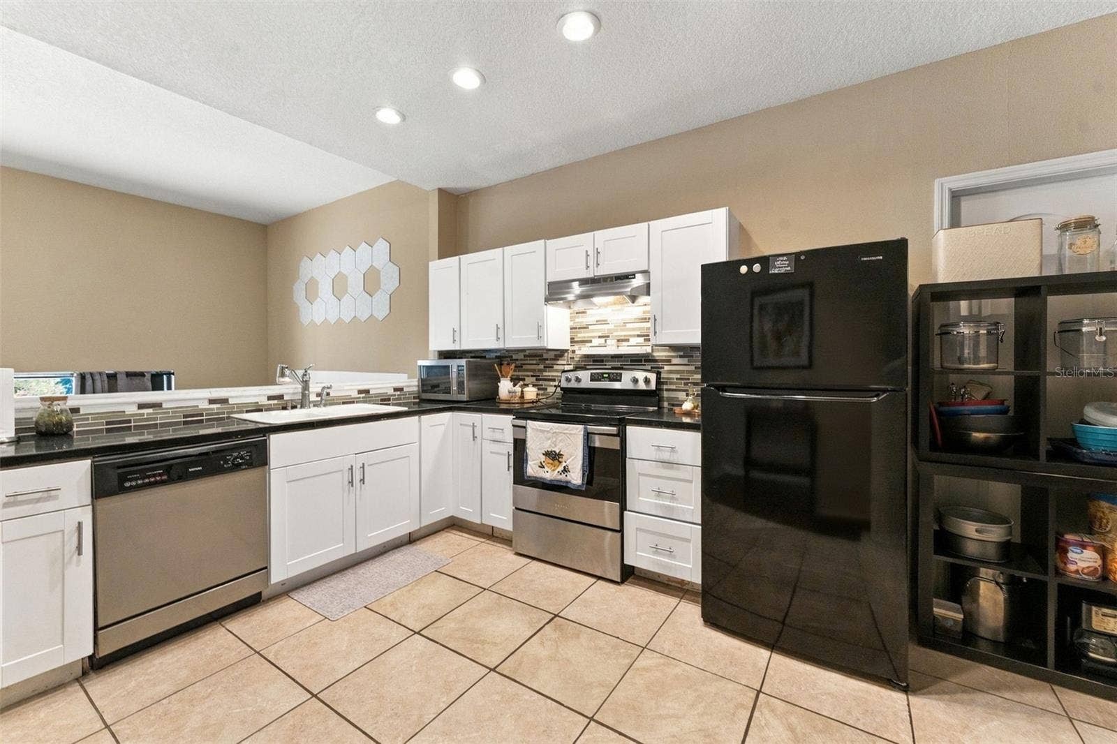 3006 RIVER GROVE DRIVE, Tampa, FL 33610 3006 RIVER GROVE DRIVE, Tampa, FL 33610