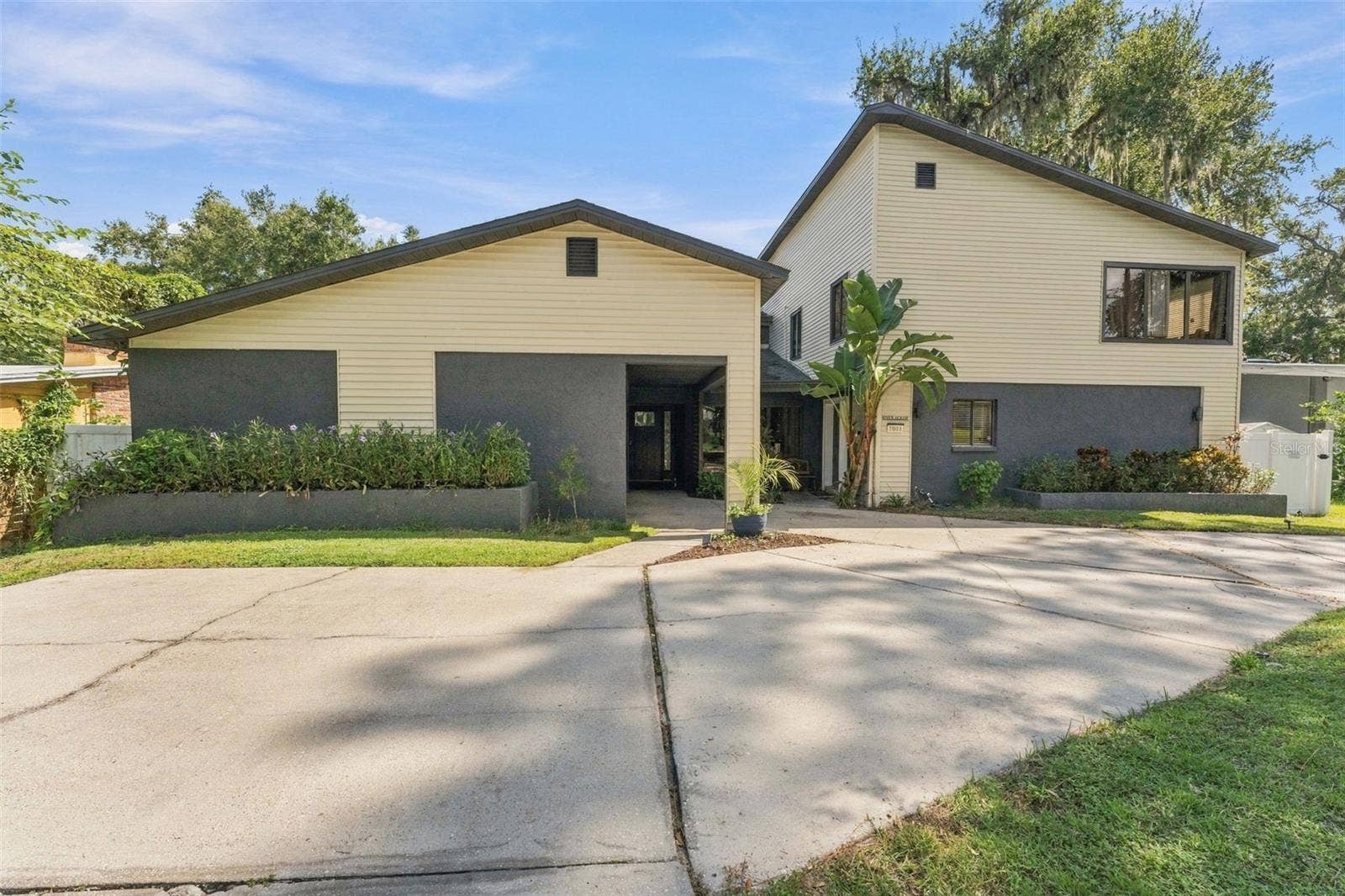 3006 RIVER GROVE DRIVE, Tampa, FL 33610 3006 RIVER GROVE DRIVE, Tampa, FL 33610
