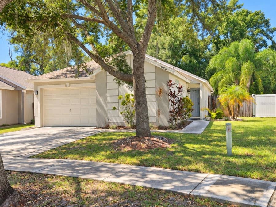 Property photo for 11125 LAKE TAHOE DR, Riverview, FL