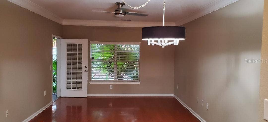 4207 S DALE MABRY HIGHWAY S, #5109, Tampa, FL 33611 LIVING AREA