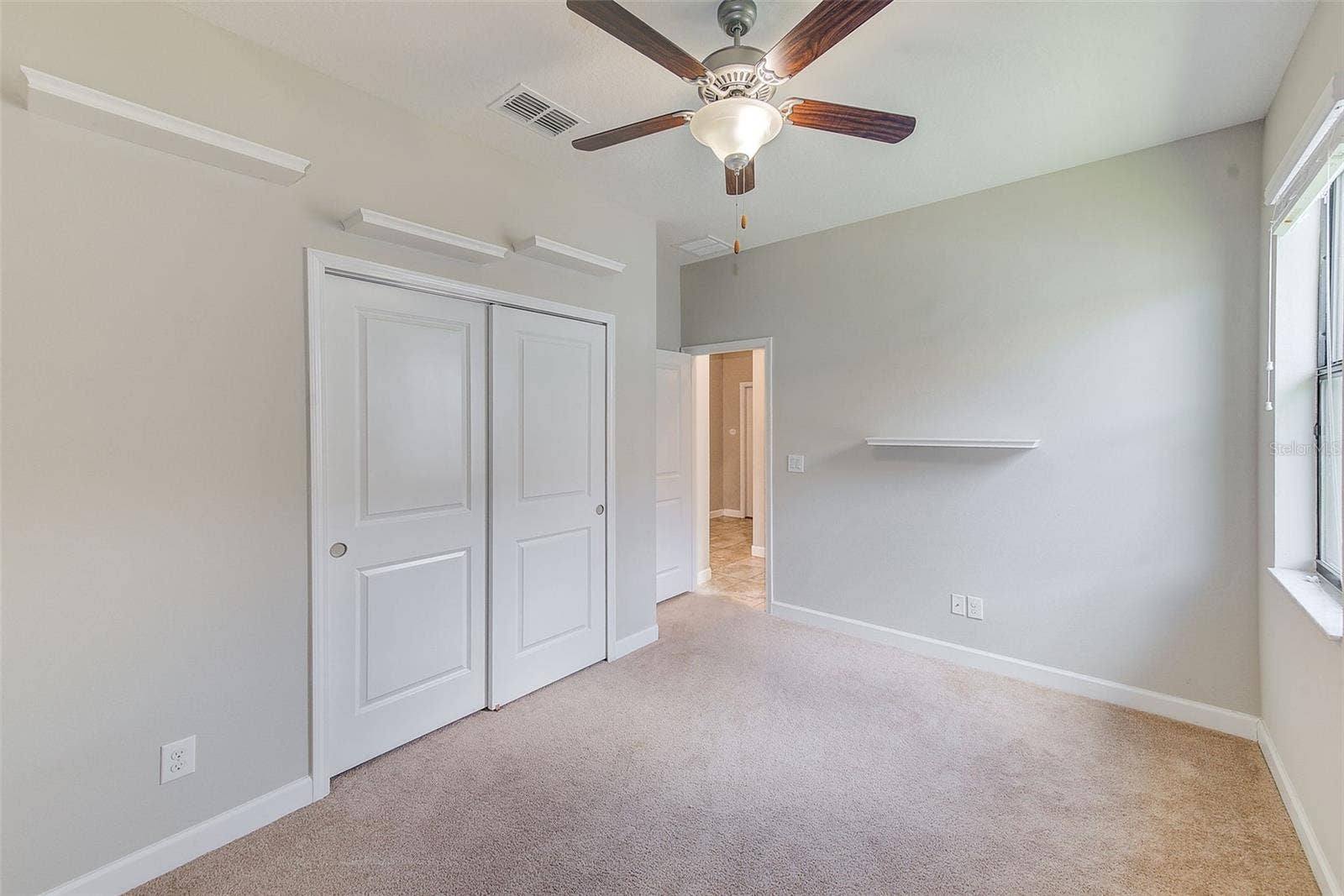 8121 SEQUESTER LOOP, Land O Lakes, FL 34637 8121 SEQUESTER LOOP, Land O Lakes, FL 34637